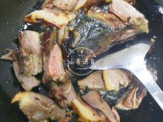 茄汁香辣板鸭（潮汕炒鸭脯） 